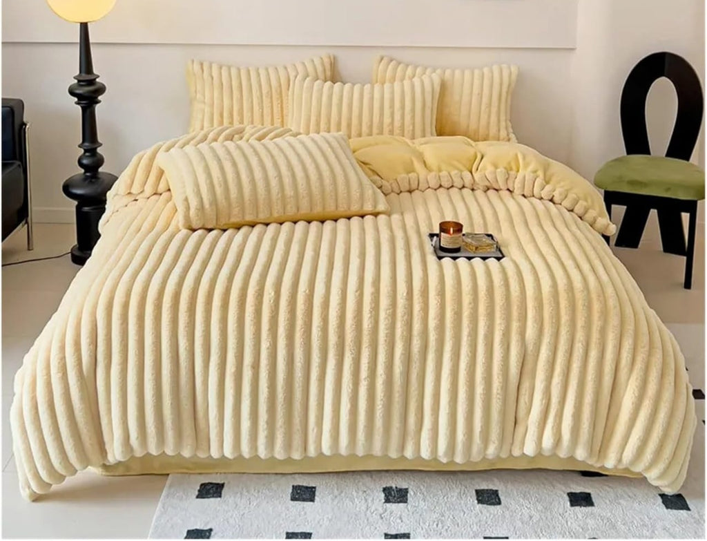 Stripped comforter